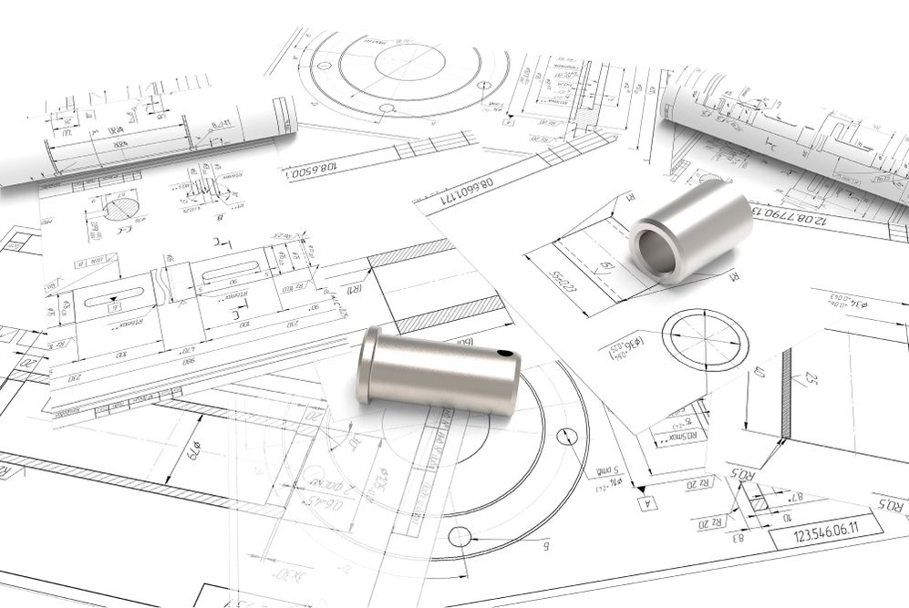 Technische Zeichnungen und Metallbauteile zur Visualisierung von Metallbauprojekten